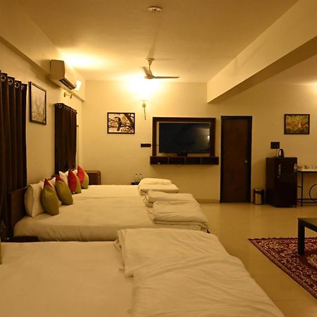 Olive Resort - Sillari Pench Silāri Eksteriør bilde